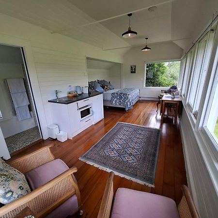 Hotel The Signal Box Whanganui Exterior foto